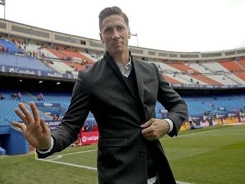 Chùm ảnh: Ăn mặc bảnh bao, Torres lần đầu trở lại Vicente Calderon sau chấn thương kinh hoàng