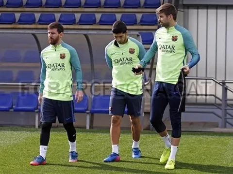 Chùm ảnh: Buổi tập vắng bóng nụ cười của Barcelona
