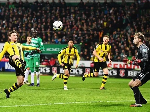Chùm ảnh: Dortmund nhọc nhằn đả bại Werder Bremen