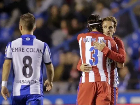 Chùm ảnh: Griezmann lập siêu phẩm, Atletico vẫn bị cầm chân