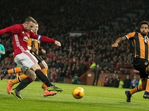 Chùm ảnh: Hull City thất thủ hai bàn không gỡ trước Quỷ đỏ
