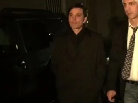 Chùm ảnh: Montella móc tiền túi dẫn cả đội Milan đi xả stress