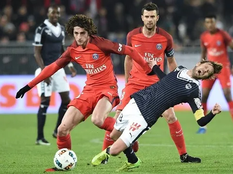 Chùm ảnh: PSG hạ gục Bordeaux, áp sát ngôi đầu