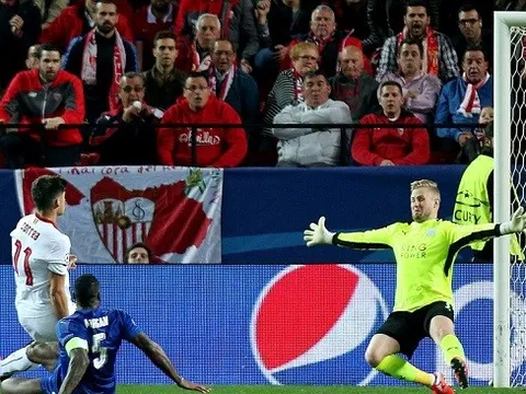 Chùm ảnh: Sevilla thắng nhọc "Bầy cáo"