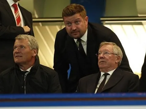 Chùm ảnh: Stamford Bridge chào đón Beckham, Sir Alex và một loạt sao khủng