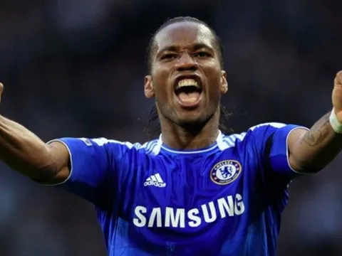 CLB Brazil quyến rũ Drogba bằng xe bọc thép