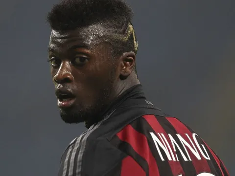 Có Deulofeu, Milan bỏ ngỏ khả năng bán Niang