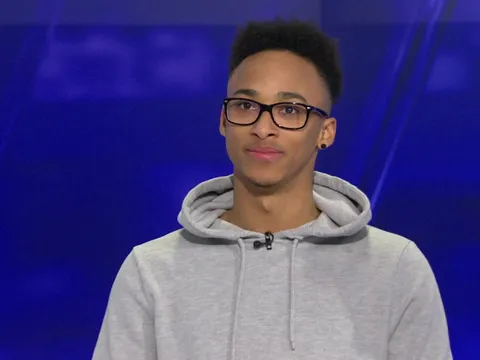 Cohen Bramall - Hành trình từ xưởng ô tô đến Arsenal