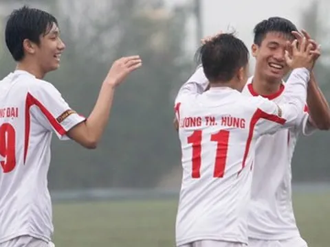 Kẻ khóc người cười chuyện thưởng tết các đội bóng hạng Nhất