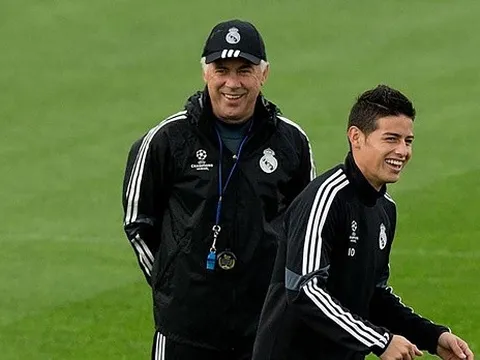 Con trai sa sút, cha James Rodriguez ngầm trách Zidane
