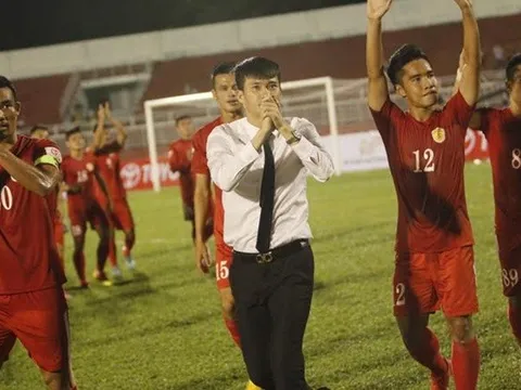 Ăn ở hạng sang, đội bóng Công Vinh bị Tuấn Hưng trù ẻo