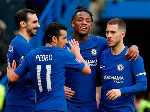 Conte: "Batshuayi không đi đâu cả"