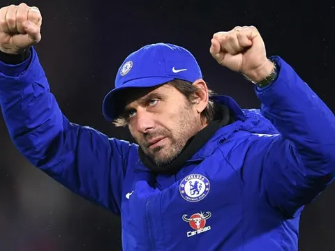 Conte tuyên bố không từ chức