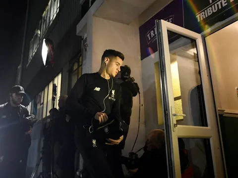 Coutinho chỉ có thể ra mắt Barcelona sau 2 tuần nữa?