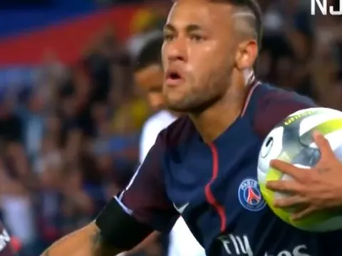 Coutinho liệu có vượt qua được cái bóng của Neymar?