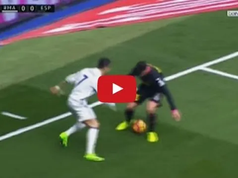 Cristiano Ronaldo dùng tuyệt kĩ Elastico qua người ảo diệu vs Espanyol