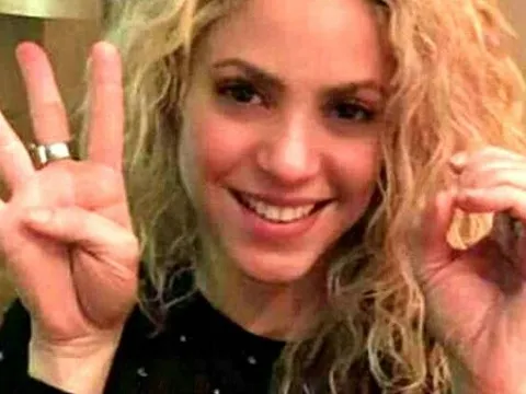 Cư dân mạng troll Barca với bức ảnh 4-0 của Shakira