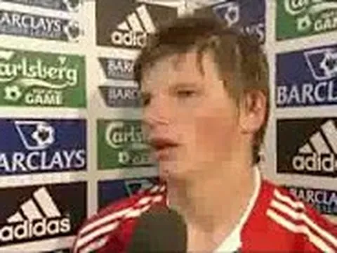 Cú Poker làm thót tim fan Liverpool của Arshavin