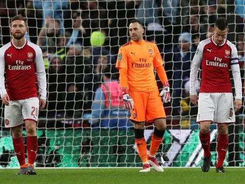 CỰC NÓNG: Họp nội bộ, Arsenal xảy ra xáo trộn cực lớn?