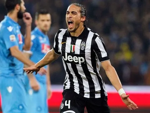 Cựu sao Juventus sắp cập bến Ngoại hạng Anh