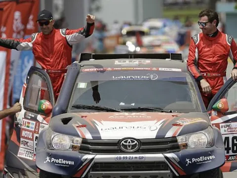 Cựu thuyền trưởng Chelsea gây ấn tượng tại cuộc đua Dakar 2018