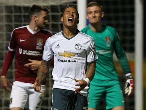 Đã có đội hỏi mua Memphis Depay