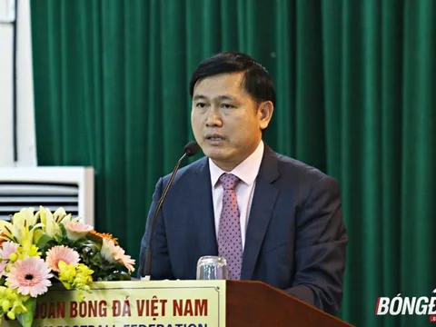 “Đã đến lúc V-League phải kiếm ra tiền”