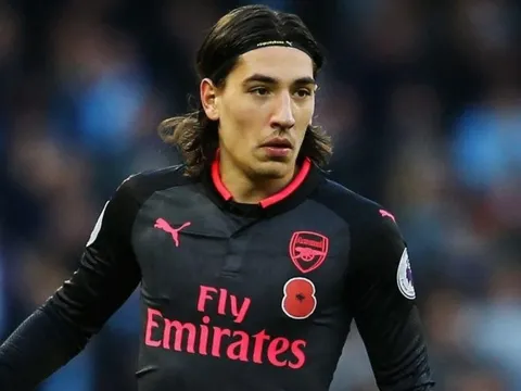 Đại diện Bellerin lên tiếng, bác bỏ mọi tin đồn