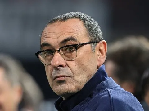 Sarri được xác nhận nằm trong tầm ngắm của Chelsea