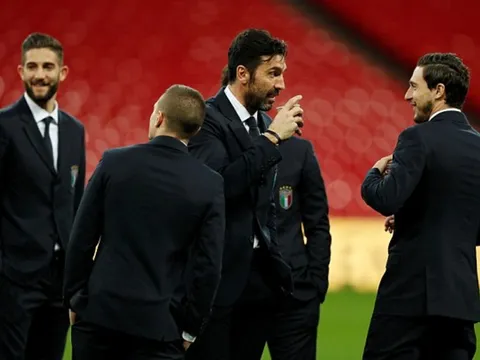 Dàn sao Italia đẹp 'mê người' ngay khi vừa xuất hiện tại Wembley