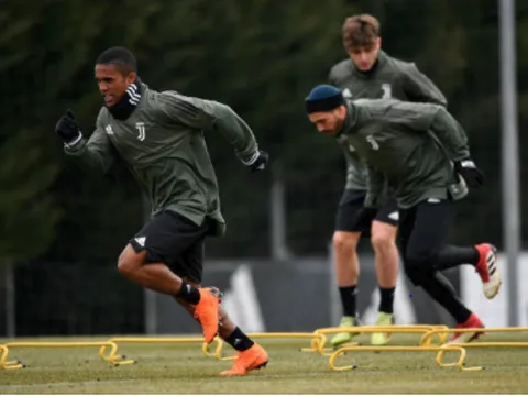 Dàn sao Juventus tích lũy thể lực trước đại chiến trên đất Anh