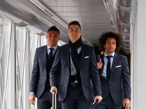 Dàn sao Real Madrid lịch lãm lên đường tới Paris