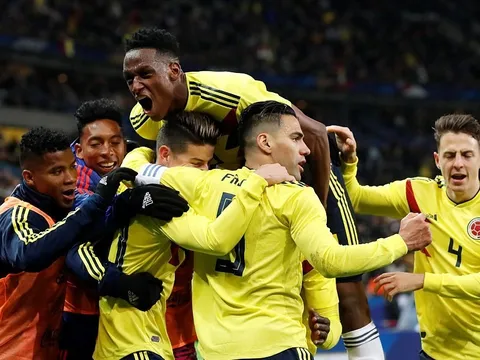 Dẫn trước 2 bàn, Pháp vẫn gục ngã trước Colombia
