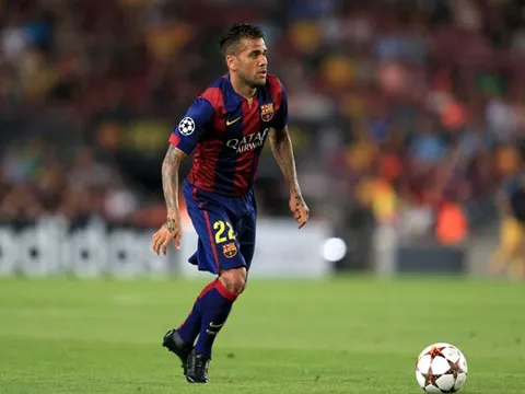 Dani Alves một thời tung hoàng tại Barcelona
