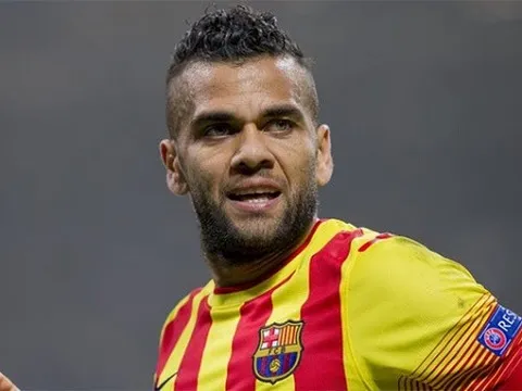 Dani Alves phản đối xứ Catalan tách khỏi Tây Ban Nha