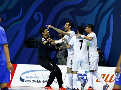 Đè bẹp Thái Lan, futsal Iran ngạo nghễ vào bán kết