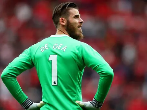 Thua sốc Sevilla, De Gea tính chuyện rời Manchester United