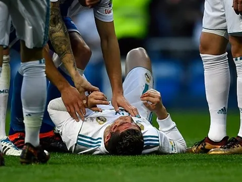 Để lập cú đúp, Ronaldo phải trả giá cực đắt