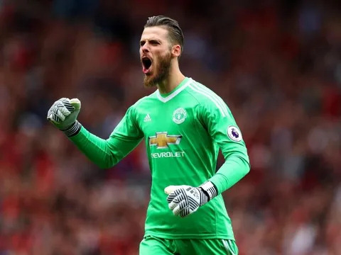 MU phát hoảng với yêu cầu "leo thang" của De Gea
