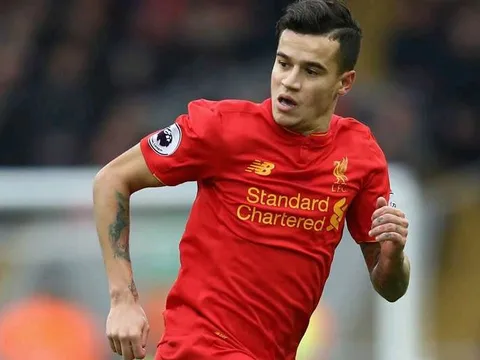 ĐHTB vòng 30 Ngoại hạng Anh: Coutinho hồi sinh; người hùng Johnny Evans