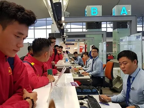 Điểm tin bóng đá Việt Nam sáng 25/03: Đội tuyển Việt Nam mất 19 tiếng để tới Jordan