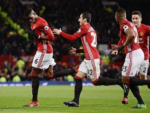 Điểm tin chiều 01/01: M.U hủy diệt trở lại, Mức lương trên trời cho Ronaldo, Chelsea làm ngơ Trung Quốc