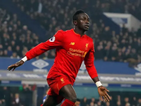 Điểm tin chiều 04/04: Mourinho sắp "chốt hạ" mục tiêu mới; Liverpool mất "trọng pháo"