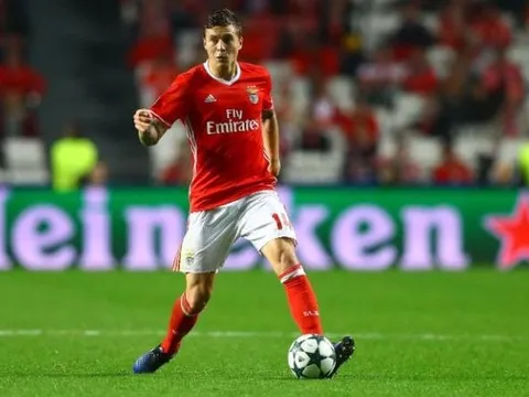 Điểm tin sáng 07/01: Mourinho CHỐT HẠ vụ Lindelof; Man City sắp "trảm" 7 cầu thủ