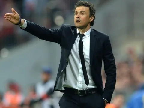Điểm tin sáng 27/01: Man Utd vào Chung kết; Lộ danh tính người thay Luis Enrique
