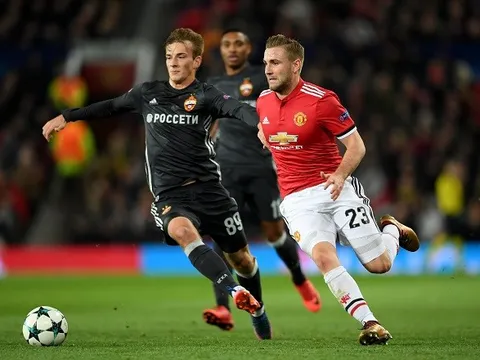 Điểm tin sáng 27/03: Barca muốn giải cứu Luke Shaw, Maradona tuyên chiến với VAR