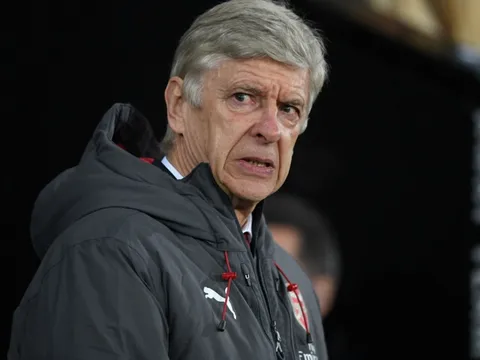 Điểm tin tối 01/03: Trò cưng bật Mourinho; Lộ ƯCV thay Wenger