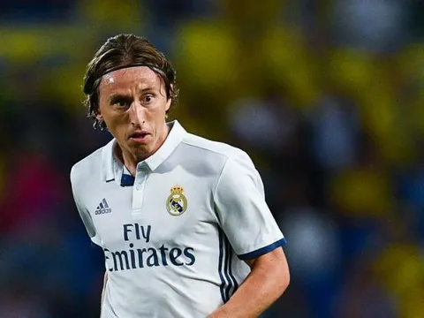Điểm tin tối 12/03: Modric về M.U; Neymar rời PSG?