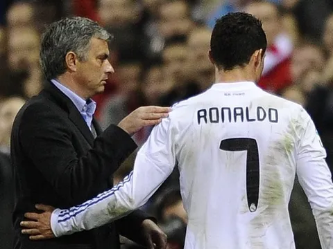 Điểm tin tối 16/01: Mourinho chặn đường về của Ronaldo