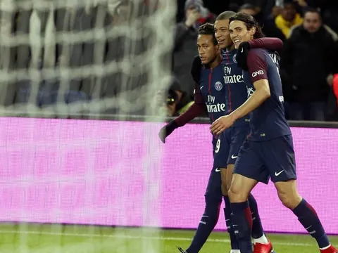 Đinh ba MCN của PSG ghi nhiều hơn cả đội hình Real